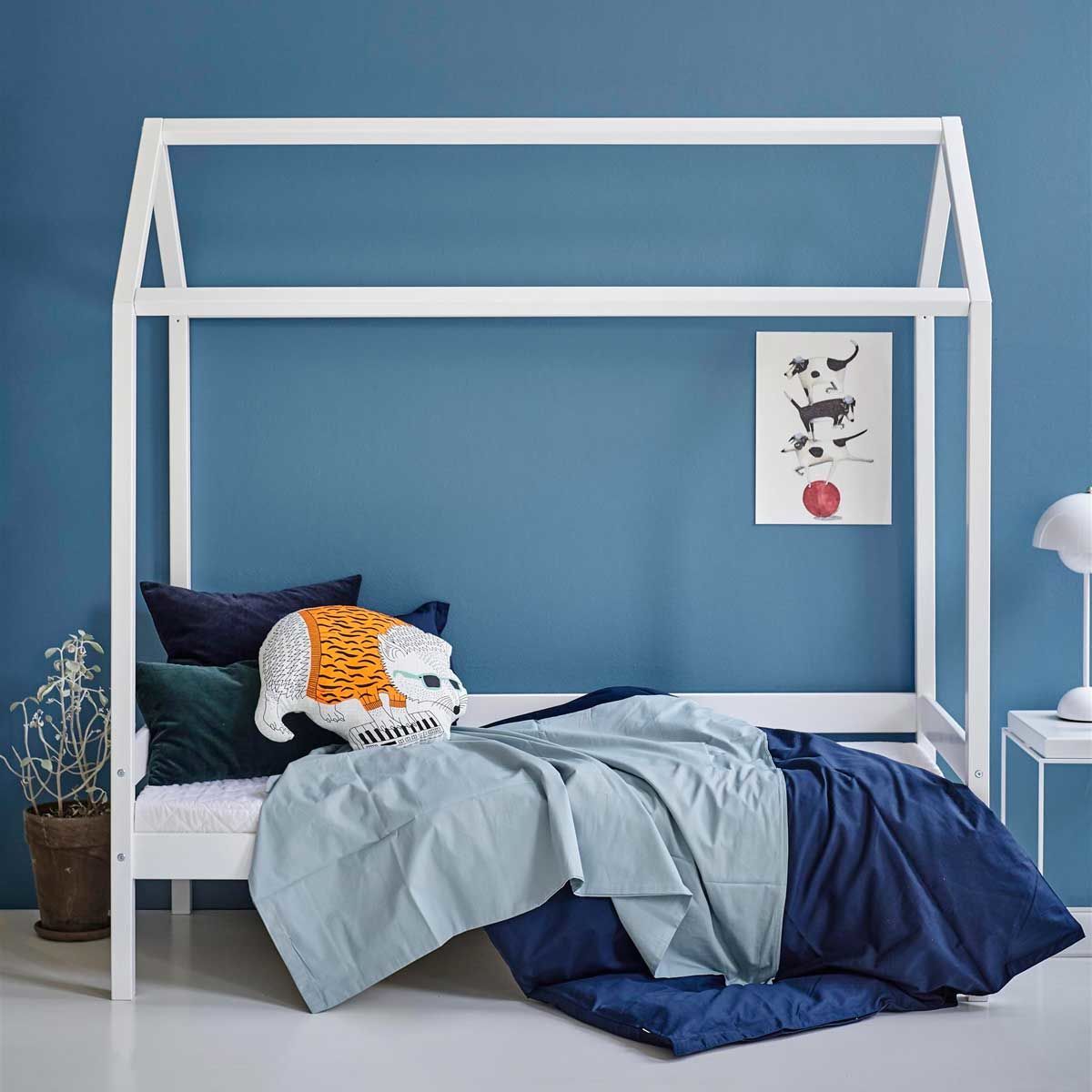 Hoppekids ECO Comfort Hausbett weiß Kinderbett in 70 x 160 cm - mit Hausdach