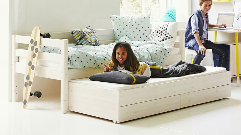 Classic Einzelbett mit Gästebett & Bettkästen in Greywash, 90 x 190cm Classic Einzelbett mit Gästebett & Bettkästen in Greywash, 90 x 190cm