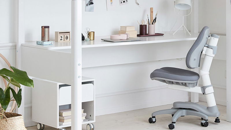 White Schreibtischplatte (für Hochbett L 190cm) White Schreibtischplatte (für Hochbett L 190cm)