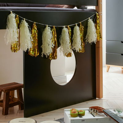 Infanscolor Deko-Element für halbhohes Bett in anthrazit Infanscolor Deko-Element für halbhohes Bett in anthrazit