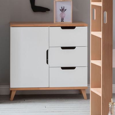 Infanscolor Kommode mit 3 Schubladen und 1 Tür in Buche/ weiß Infanscolor Kommode mit 3 Schubladen und 1 Tür in Buche/ weiß