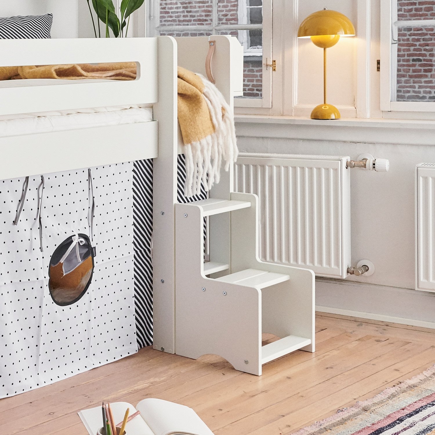 Midi Treppe für halbhohe und mittelhohe Manis-h Betten