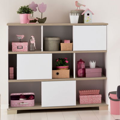 Carlo breites Regal mit 9 Fächern und 3 Schiebetüren Carlo breites Regal mit 9 Fächern und 3 Schiebetüren