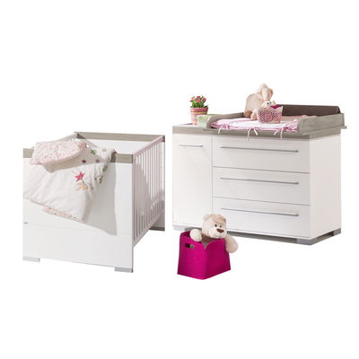 Kira Starterset Babymöbel - Wickelkommode breit & Babybett in 2 Farben Kira Starterset Babymöbel - Wickelkommode breit & Babybett in 2 Farben