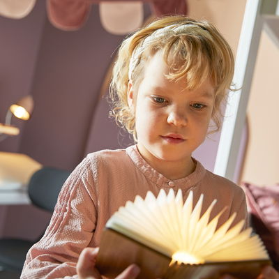 Buchlampe mit USB Buchlampe mit USB