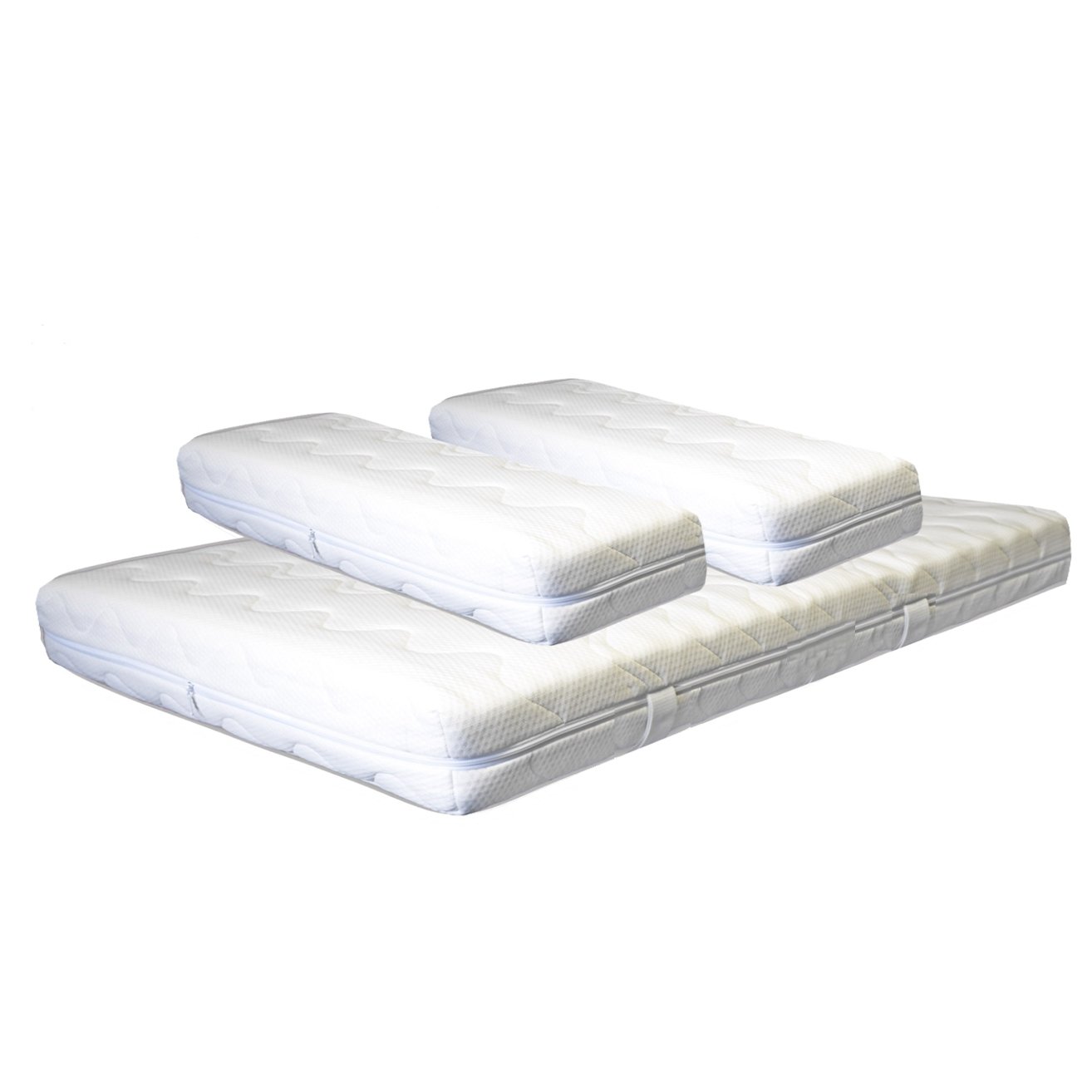Die Matratze besteht aus 3 Teilen: 1x 90 x 140 und 2x 90 x 30 cm.